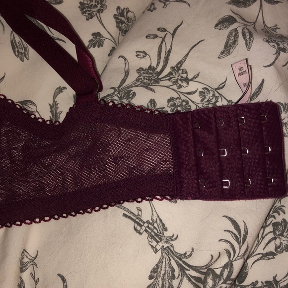 Victoria secret bra - Picture 2 of 3